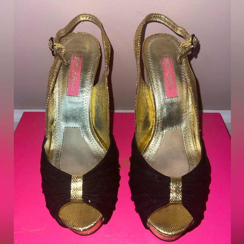 Betsey Johnson Satina Slingback Black Pumps Size 6